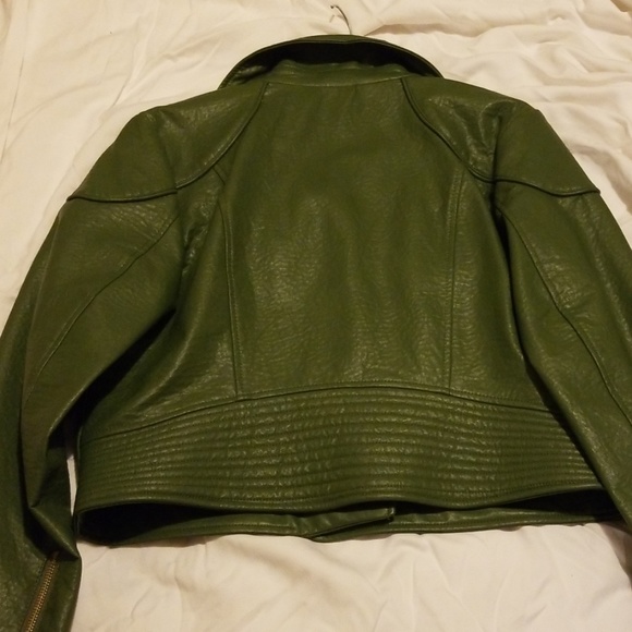 Jacket - Picture 2 of 3